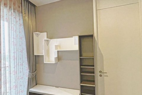 Кондоминиум с 1 спальней в Чатучаке, Бангкок, Таиланд № 47609 - фото 3