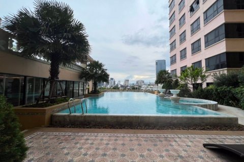 Condominio de 2 dormitorios en Phaya Thai, Bangkok, Tailandia № 47611 - foto 13