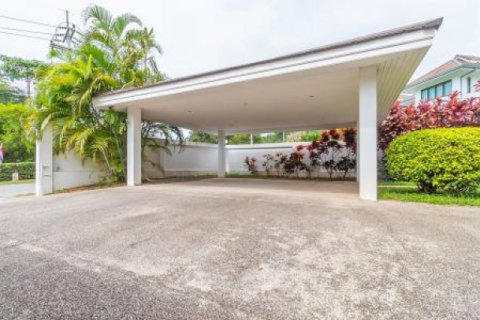 Chalet de 4 dormitorios en Hua Hin, Tailandia № 202804 - foto 4