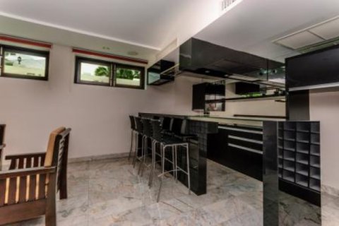 Chalet de 3 dormitorios en Hua Hin, Tailandia № 202803 - foto 3