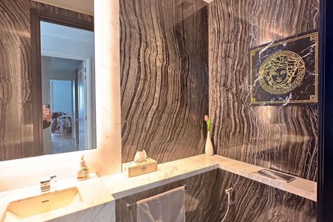 ЖК Four Seasons Private Residences в Бангкоке, Таиланд № 9378 - фото 15