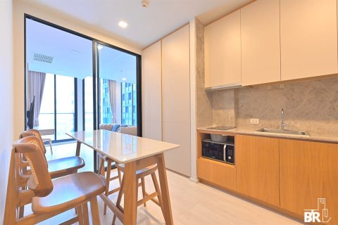 Condominio de 1 dormitorio en Bangkok, Tailandia № 186451 - foto 2
