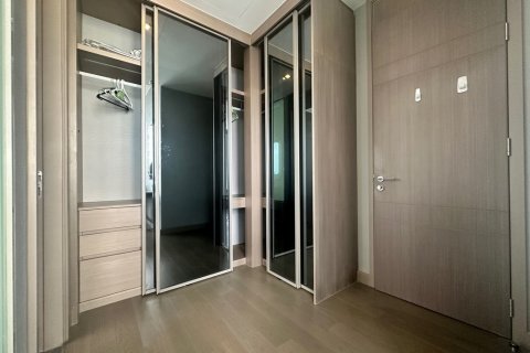 Condominio de 2 dormitorios en Bangkok, Tailandia № 69951 - foto 9