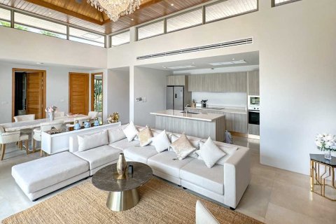 Casa de 3 dormitorios en Bang Tao, Tailandia № 175516 - foto 4