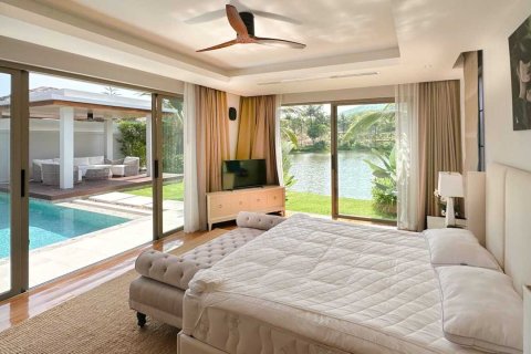 Casa de 3 dormitorios en Bang Tao, Tailandia № 175516 - foto 9