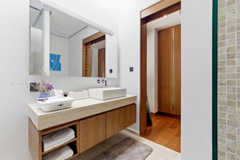 Casa de 3 dormitorios en Bang Tao, Tailandia № 175517 - foto 16