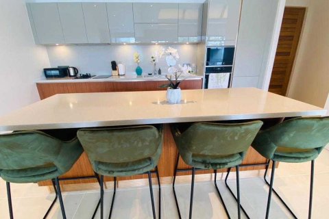 House in Bang Tao, Thailand 3 bedrooms № 175513 - photo 3