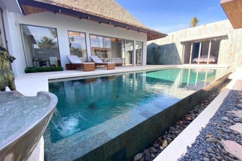 House in Bang Tao, Thailand 3 bedrooms № 175513 - photo 9