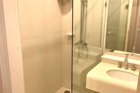 Condominio de 2 dormitorios en Bangkok, Tailandia № 152568 - foto 7