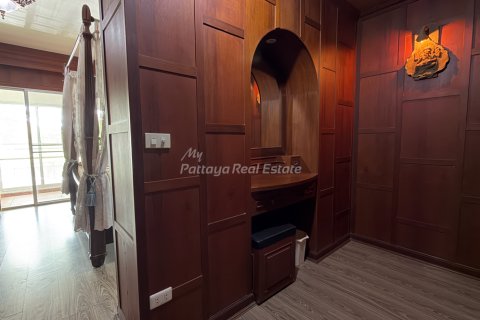 Condominio de 1 dormitorio en Bang Lamung, Tailandia № 205065 - foto 14