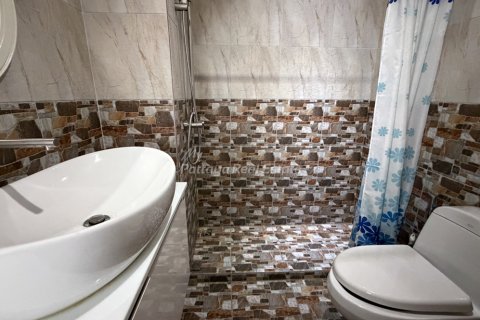 Condominio de 1 dormitorio en Bang Lamung, Tailandia № 205065 - foto 8