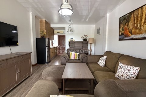 Condominio de 1 dormitorio en Bang Lamung, Tailandia № 205065 - foto 6