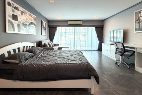 Estudio en el condominio en Bang Lamung, Tailandia № 205070 - foto 6