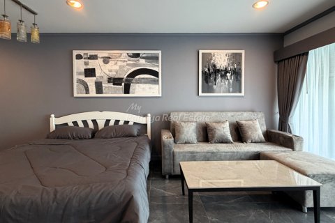 Estudio en el condominio en Bang Lamung, Tailandia № 205070 - foto 7