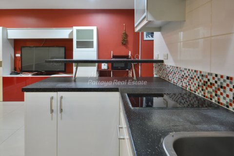 Condominio de 1 dormitorio en Bang Lamung, Tailandia № 205069 - foto 5