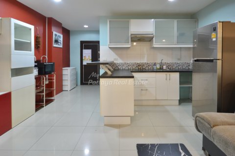 Condominio de 1 dormitorio en Bang Lamung, Tailandia № 205069 - foto 4