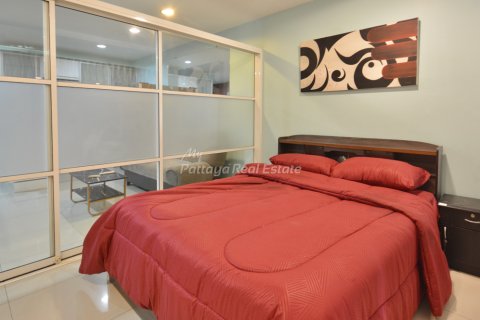 Condominio de 1 dormitorio en Bang Lamung, Tailandia № 205069 - foto 8
