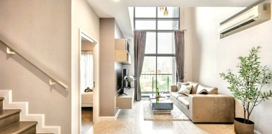 Condominio de 2 dormitorios en Khlong Toei, Bangkok, Tailandia № 120414