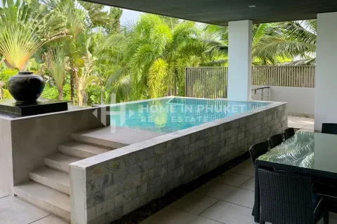 Condominio de 2 dormitorios en Bang Tao, Tailandia № 209646