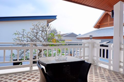 Estudio en Jomtien Beach, Pattaya, Tailandia № 158789 - foto 17