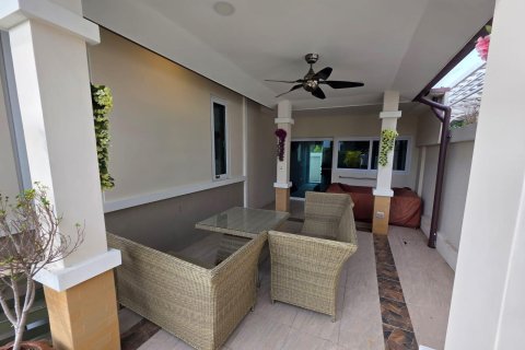 House in Pattaya, Thailand 3 bedrooms № 158786 - photo 21
