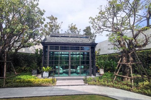 Chalet de 5 dormitorios en Lat Phrao, Bangkok, Tailandia № 165435 - foto 17