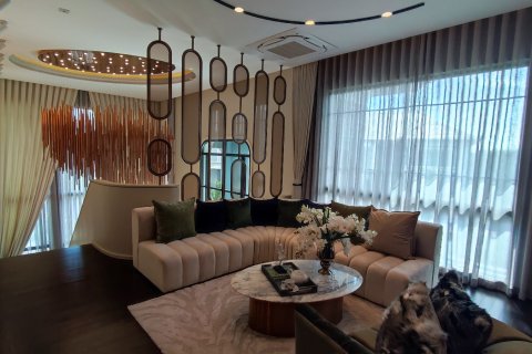 Villa in Lat Phrao, Bangkok, Thailand 4 bedrooms № 165436 - photo 8