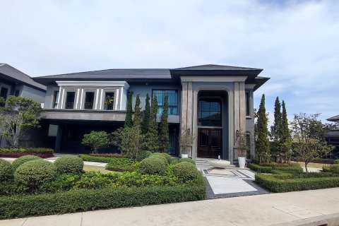 Villa in Lat Phrao, Bangkok, Thailand 4 bedrooms № 165436 - photo 17