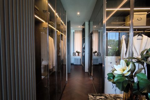 Chalet de 5 dormitorios en Bangkok, Tailandia № 165438 - foto 8