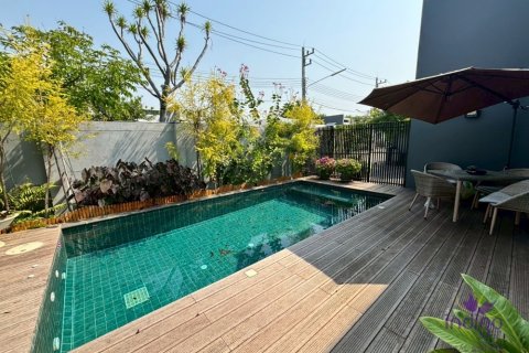 Casa de 3 dormitorios en Hang Dong, Tailandia № 169668 - foto 17