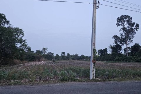 Terreno en Pattaya, Tailandia № 163835 - foto 2
