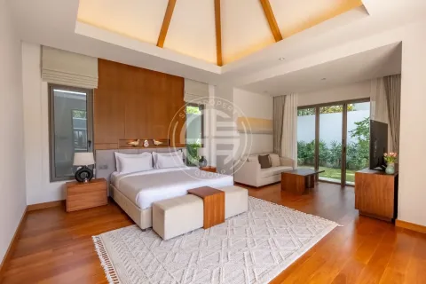 Chalet de 4 dormitorios en Phuket, Tailandia № 190691 - foto 5