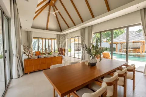 Chalet de 4 dormitorios en Phuket, Tailandia № 190691 - foto 3