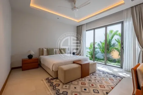 Chalet de 4 dormitorios en Phuket, Tailandia № 190691 - foto 8