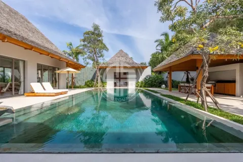 Chalet de 4 dormitorios en Phuket, Tailandia № 190691 - foto 12