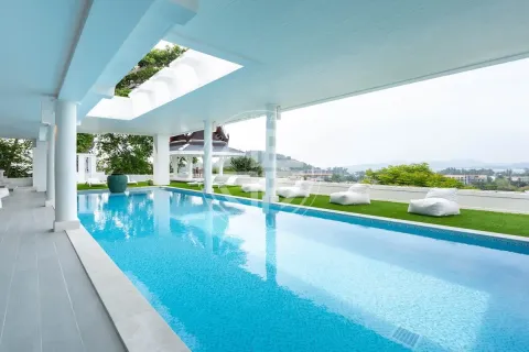 Chalet de 5 dormitorios en Phuket, Tailandia № 190693 - foto 9