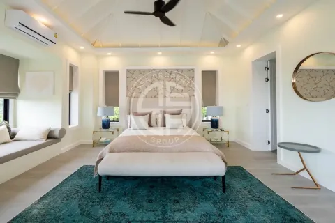 Chalet de 5 dormitorios en Phuket, Tailandia № 190693 - foto 28