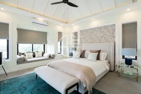 Chalet de 5 dormitorios en Phuket, Tailandia № 190693 - foto 29