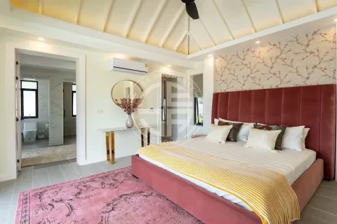 Chalet de 5 dormitorios en Phuket, Tailandia № 190693 - foto 20