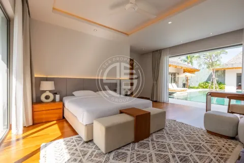 Chalet de 4 dormitorios en Phuket, Tailandia № 190696 - foto 8