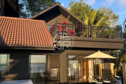 Chalet de 4 dormitorios en Pa Klok, Tailandia № 190694 - foto 7