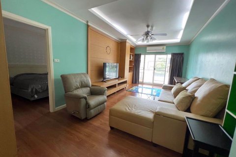 Condo à Watthana, Bangkok, Thaïlande, 3 chambres № 47583 - photo 3