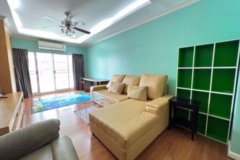 Condo à Watthana, Bangkok, Thaïlande, 3 chambres № 47583 - photo 4