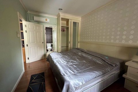 Condo à Watthana, Bangkok, Thaïlande, 3 chambres № 47583 - photo 8