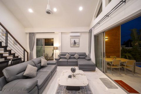 Chalet de 3 dormitorios en Surat Thani, Tailandia № 146896 - foto 5