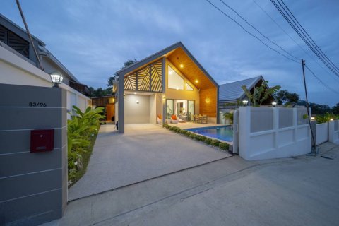 Chalet de 3 dormitorios en Surat Thani, Tailandia № 146896 - foto 3