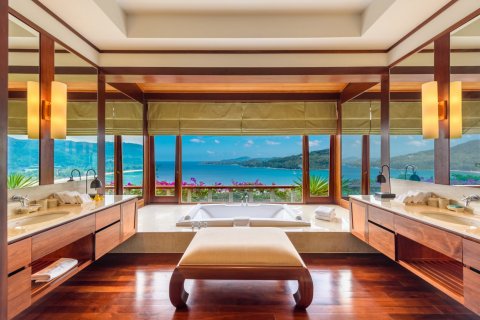 Casa de 5 dormitorios en Kamala, Tailandia № 3749 - foto 23