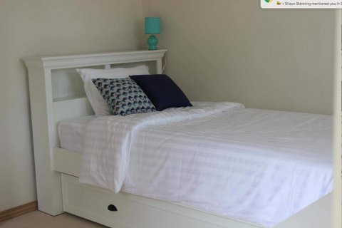 Casa de 3 dormitorios en Bang Tao, Tailandia № 3745 - foto 10