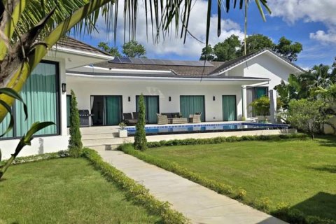 Chalet de 4 dormitorios en Phuket, Tailandia № 162437