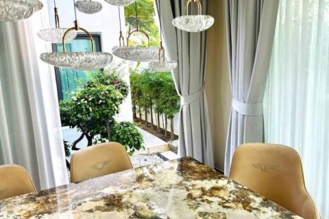 Chalet de 4 dormitorios en Phuket, Tailandia № 162437 - foto 8